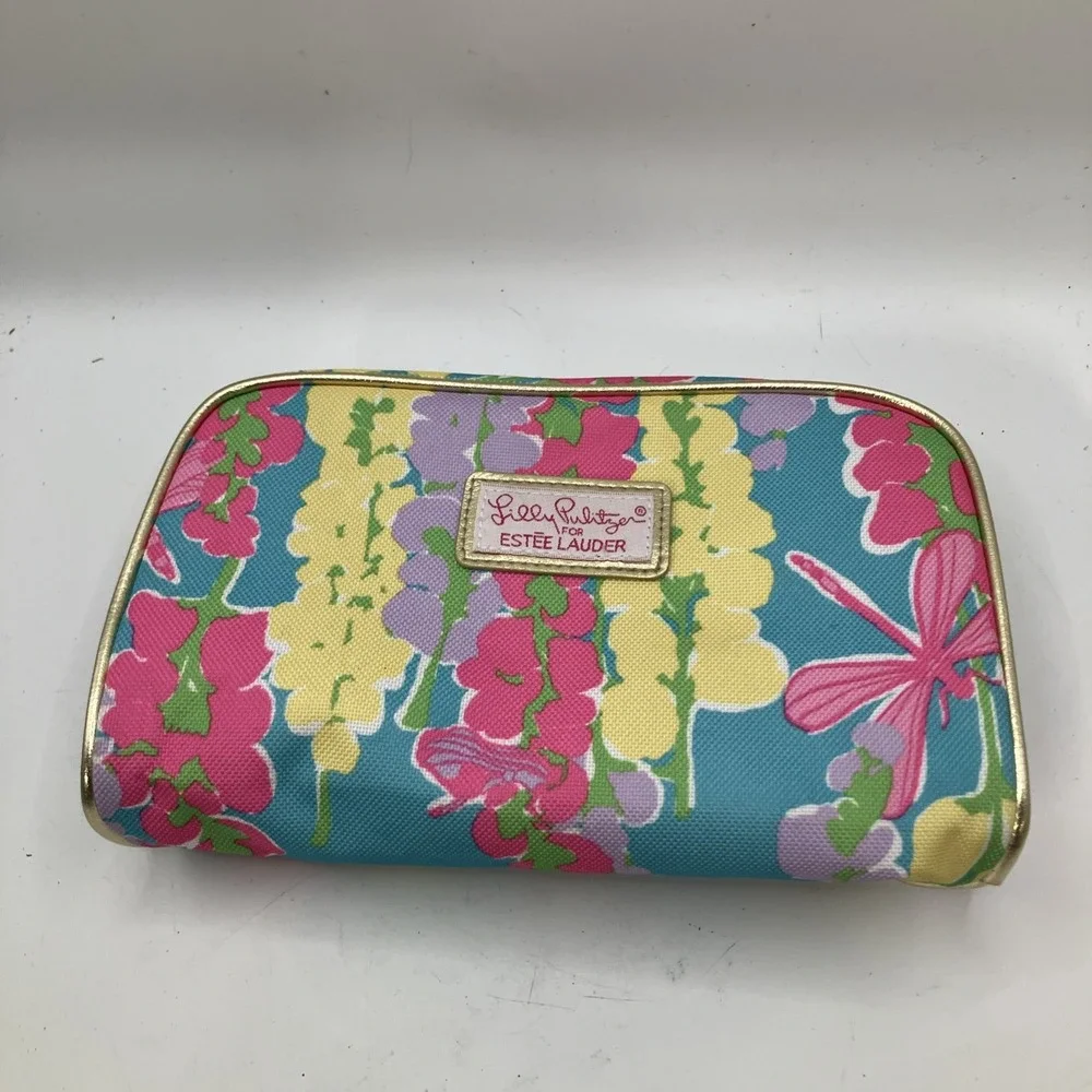Lilly Pulitzer Estée Lauder makeup bag